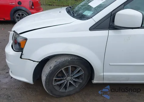 2017 Dodge Grand Caravan Gt from USA, damaged, VIN 2C4RDGEG2HR698512